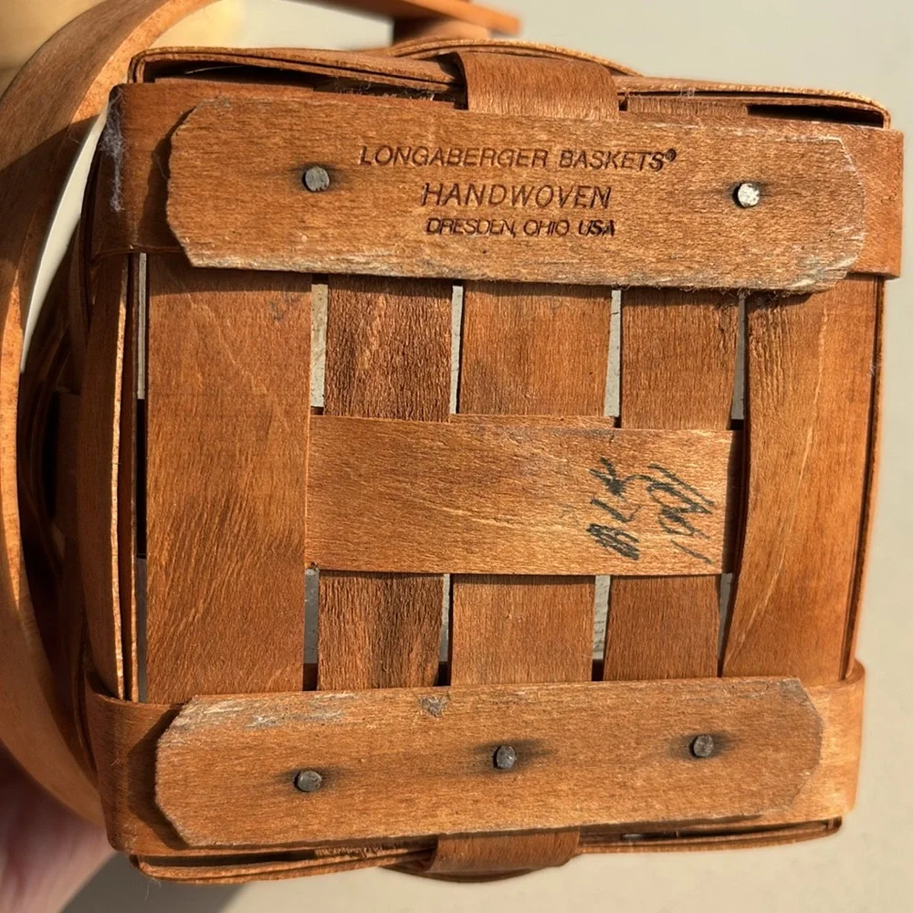 Longaberger 5” Measuring Basket with Protector